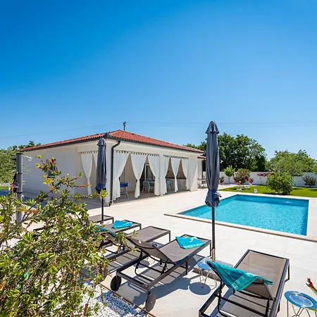 Vila Nerium In - Haus Fuer 6 Personen