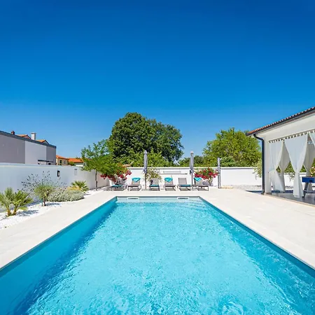 Nerium In - Haus Fuer 6 Personen *