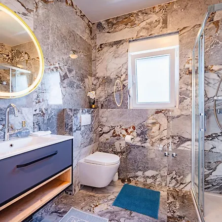 Villa Nerium In - Haus Fuer 6 Personen *